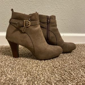 Merona heeled bootie
